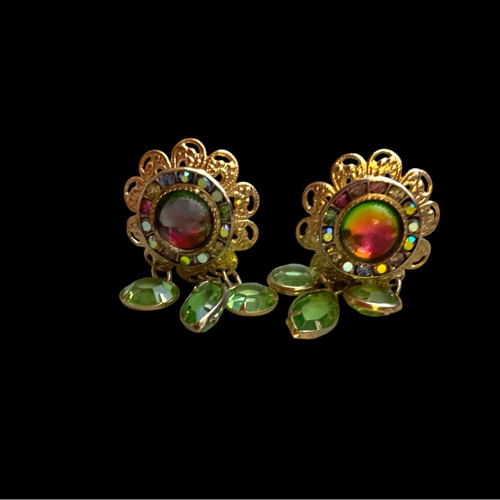 Vintage UNSIGNED clip-on earrings w/ watermelon" tourmaline & green glass accent